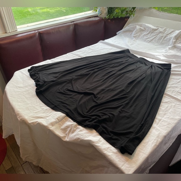 ASOS Black Pleated Midi Skirt - US 14 - Picture 5 of 7